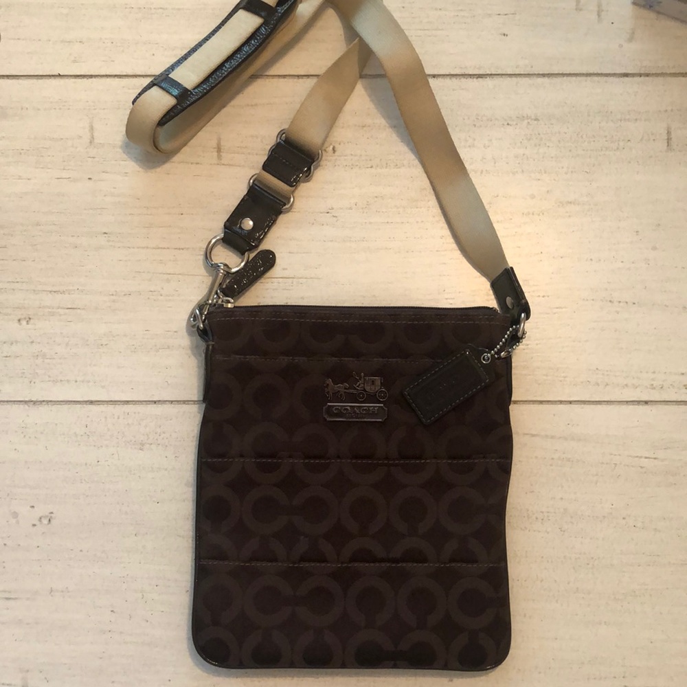 Coach crossbody messenger bag purse